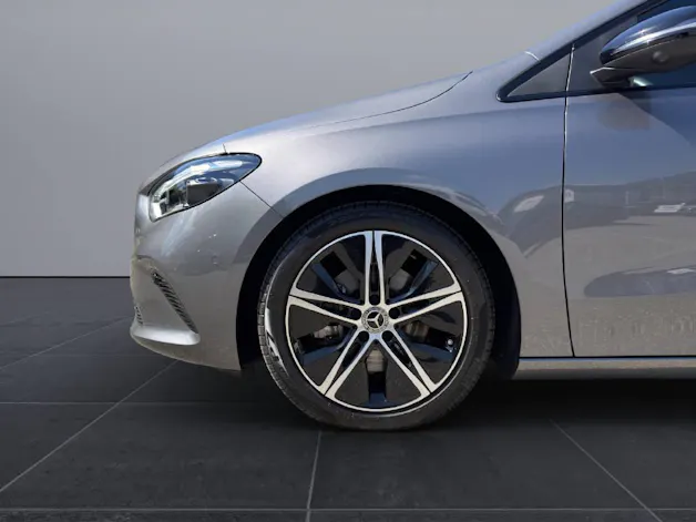 Mercedes-Benz B 220 Progressive 4matic