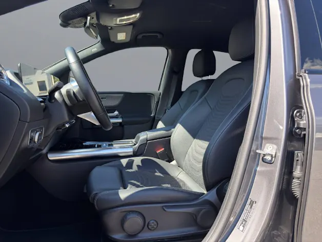 Mercedes-Benz B 220 Progressive 4matic