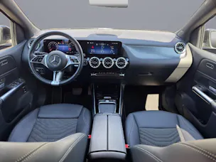 Mercedes-Benz B 220 Progressive 4matic