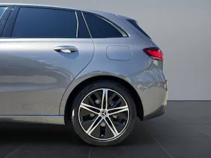 Mercedes-Benz B 220 Progressive 4matic