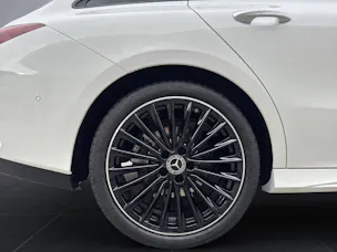 Mercedes-Benz CLA 250 AMG Line 4matic Shooting Brake