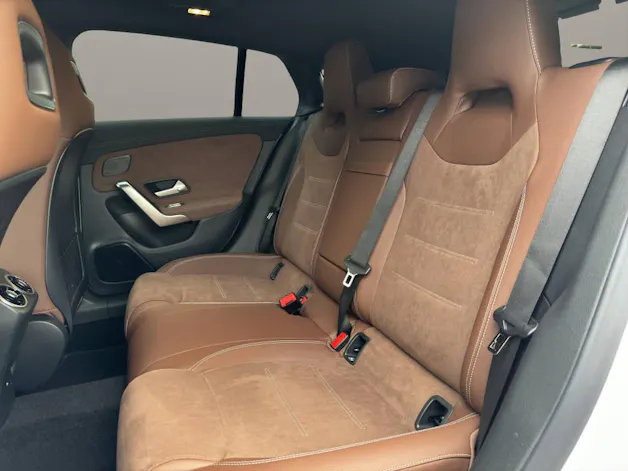 Mercedes-Benz CLA 250 AMG Line 4matic Shooting Brake