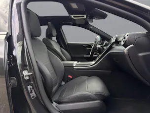 Mercedes-Benz C 400 e AMG Line 4matic