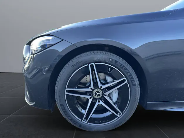 Mercedes-Benz C 400 e AMG Line 4matic