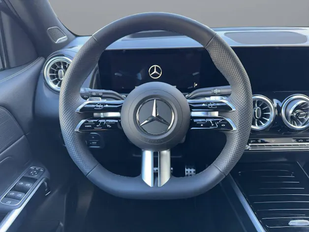 Mercedes-Benz EQB 350 Swiss Star AMG Line 4matic