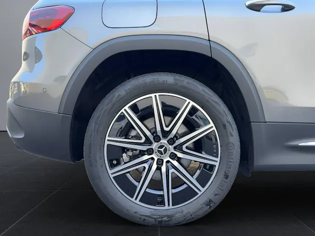 Mercedes-Benz EQB 350 Swiss Star AMG Line 4matic