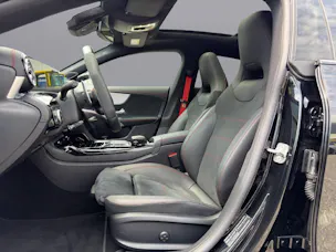Mercedes-Benz CLA 45 S AMG 4m+ Shooting Brake
