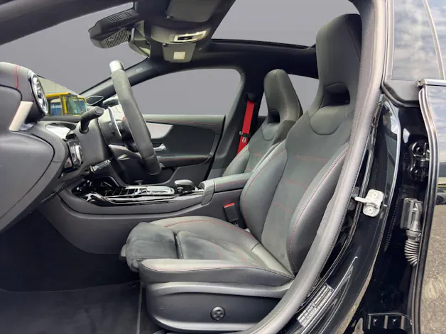 Mercedes-Benz CLA 45 S AMG 4m+ Shooting Brake