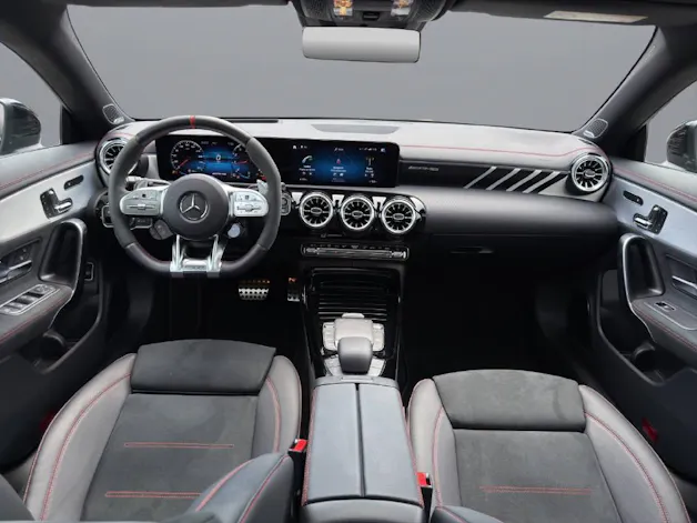 Mercedes-Benz CLA 45 S AMG 4m+ Shooting Brake
