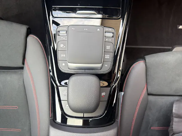 Mercedes-Benz CLA 45 S AMG 4m+ Shooting Brake