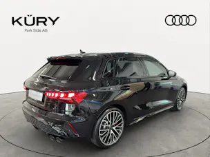 Audi S3 Sportback TFSI quattro S-tronic