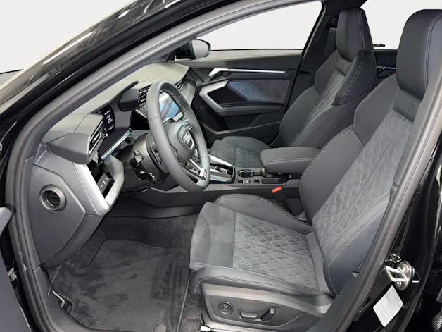 Audi S3 Sportback TFSI quattro S-tronic