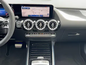 Mercedes-Benz B 220 AMG Line 4matic