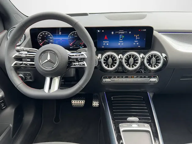 Mercedes-Benz B 220 AMG Line 4matic