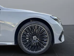 Mercedes-Benz E 300 de AMG Line 4matic Kombi