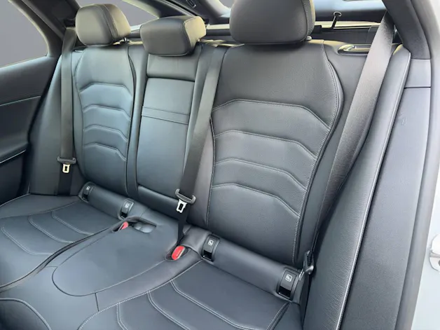 Mercedes-Benz E 300 de AMG Line 4matic Kombi