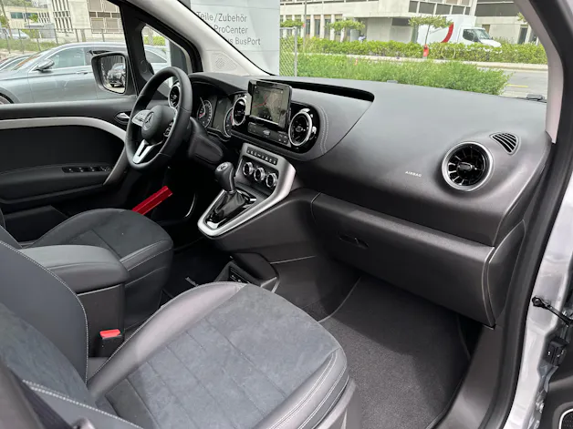 Mercedes-Benz EQT 200 Standard S 4x2