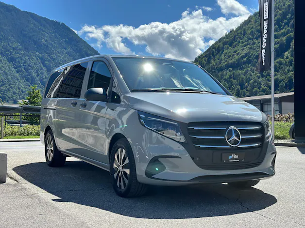 Mercedes-Benz eVito 129 KB TOURER PRO Lang 4x2