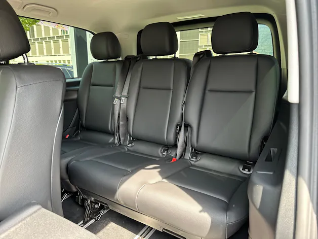 Mercedes-Benz eVito 129 KB TOURER PRO Lang 4x2