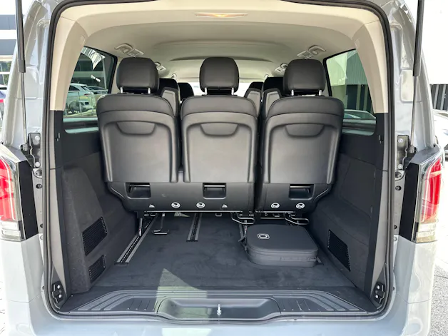 Mercedes-Benz eVito 129 KB TOURER PRO Lang 4x2