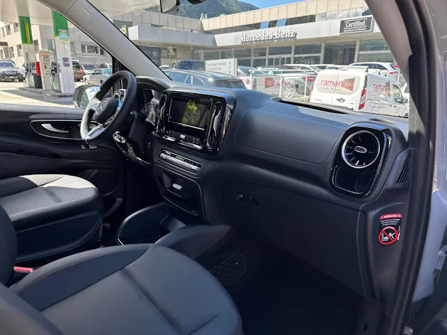 Mercedes-Benz eVito 129 KB TOURER PRO Lang 4x2