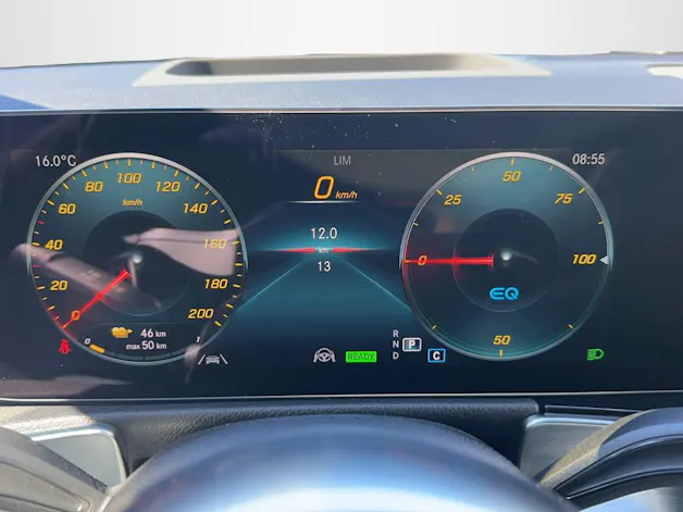 Mercedes-Benz EQB 350 Swiss Star AMG Line 4matic