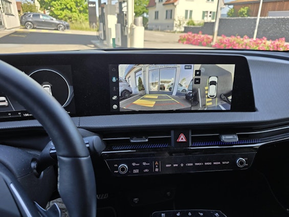 Vehicle image 11 Vehicle image 11