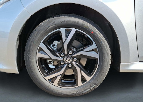 Vehicle image 10 Vehicle image 10