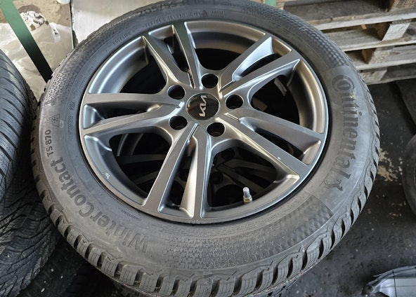 Vehicle image 14 Vehicle image 14