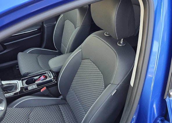 Vehicle image 8 Vehicle image 8