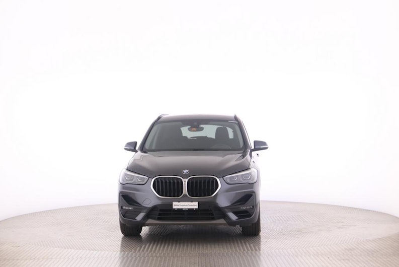 Vehicle image BMW X1