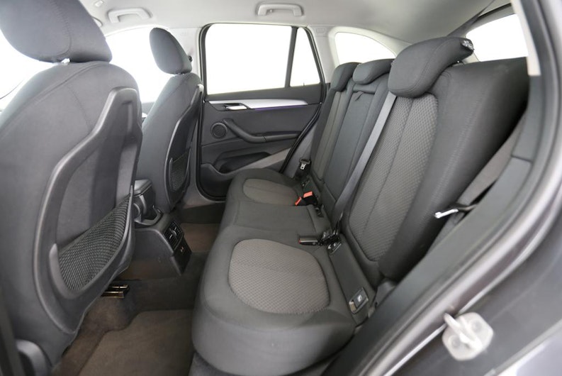 Vehicle image BMW X1