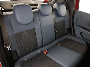 Vehicle image FIAT Red