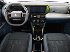 Vehicle image FIAT Red