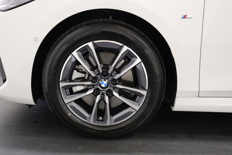 Vehicle image BMW 2 SERIES