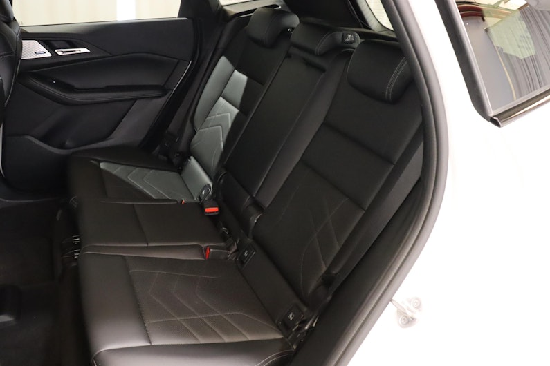 Vehicle image BMW 2 SERIES