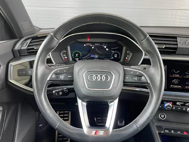 Audi Q3 1.4 45 TFSI e S line S-Tronic