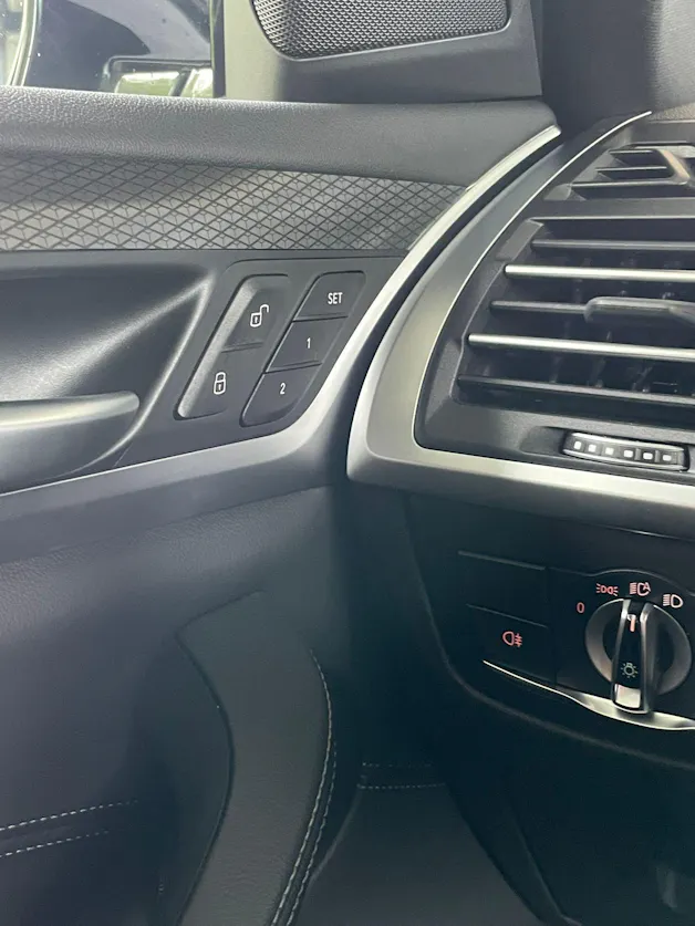 BMW X3 30e xDrive SAG