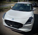 First vehicle image