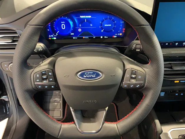 Ford Focus 1.0i EcoB Hybrid 155 ST-Line X