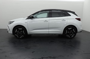 Vehicle image OPEL Grandland 1.6 T PHEV GSE, Anhängevorrichtung