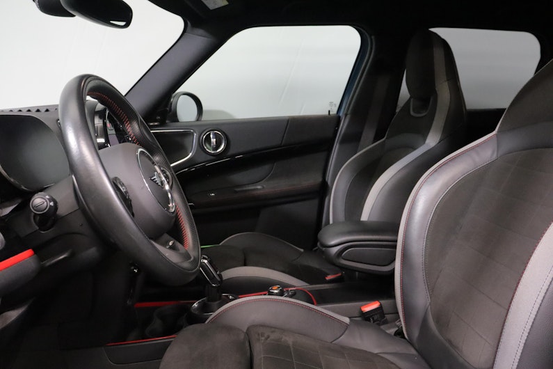 Vehicle image MINI COUNTRYMAN