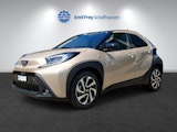 First vehicle image