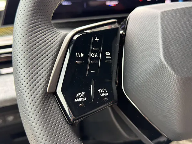 Peugeot 3008 1.2 Hybrid GT