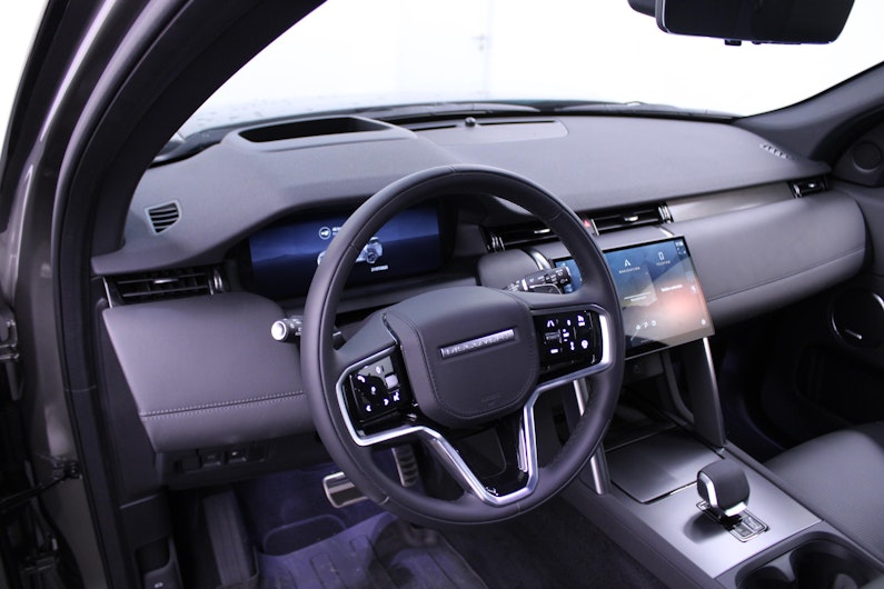 Vehicle image LAND ROVER DISCOVERY SPORT