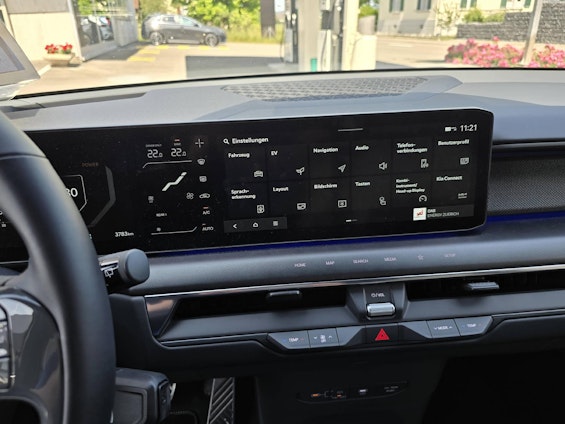 Vehicle image 12 Vehicle image 12