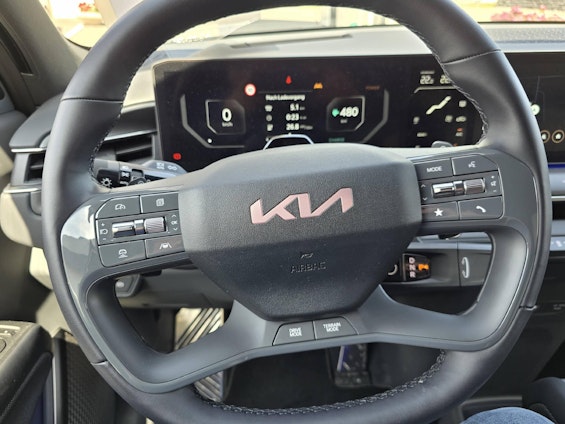 Vehicle image 11 Vehicle image 11