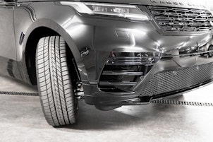 Vehicle image LAND ROVER Range Rover Velar 2.0 P400e Dynamic SE