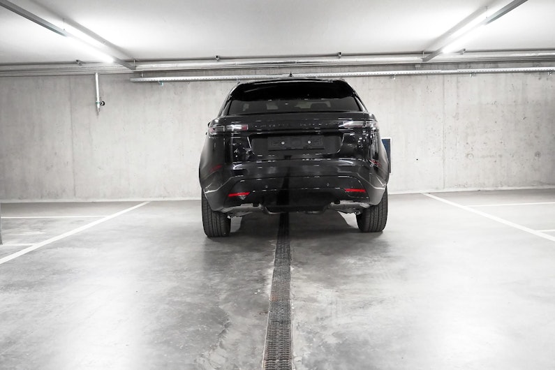 Vehicle image LAND ROVER RANGE ROVER VELAR
