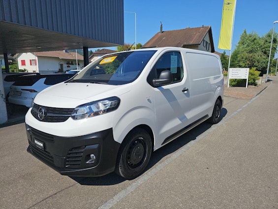 Vehicle image 28